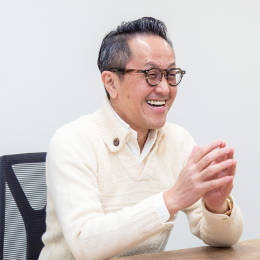 アーチトラスト株式会社　代表取締役　川股　直樹